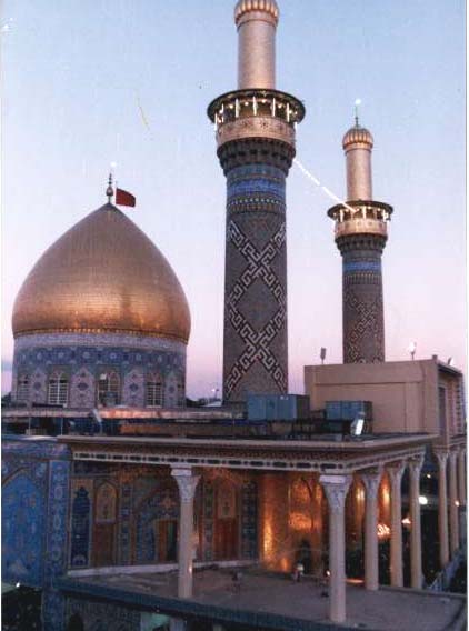 Hz_Abbas_Outside.jpg (31027 bytes)